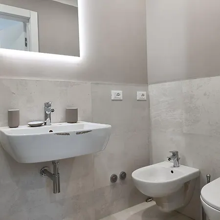Santo Spirito 3* פירנצה